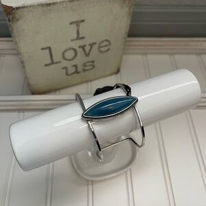 paparazzi Teal Marquise Center Cuff Bracelet